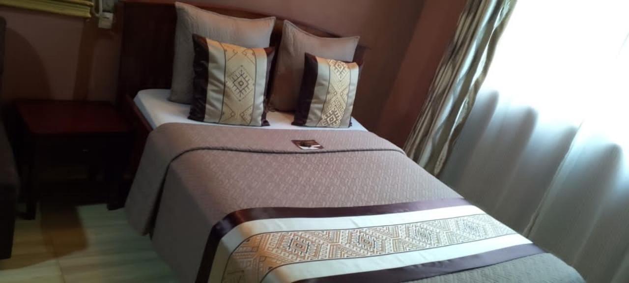 Hotel Restaurant Constellation Dschang Room photo